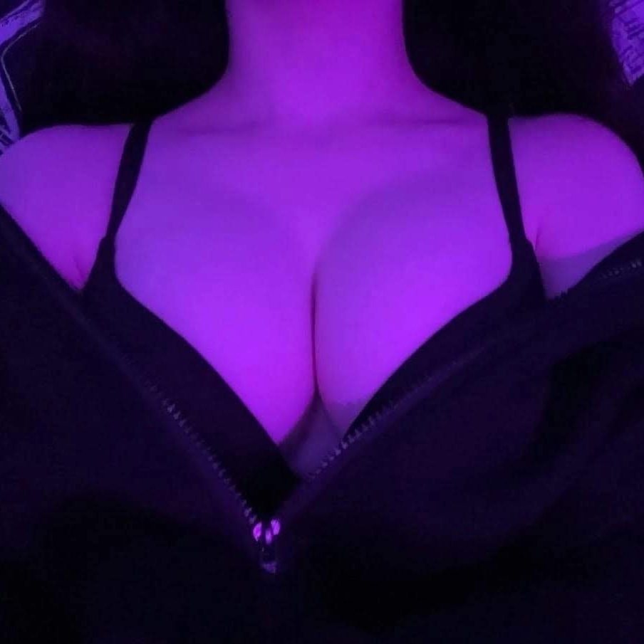 Onlyfans Ellelovelysmile