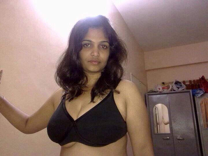 bhabhi_deshi stripchat