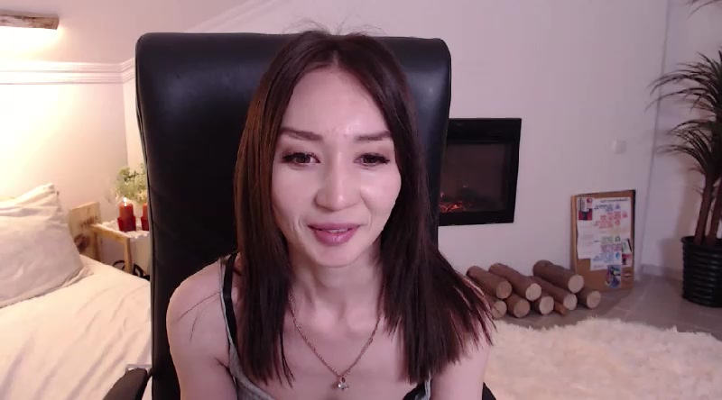 aminawong stripchat